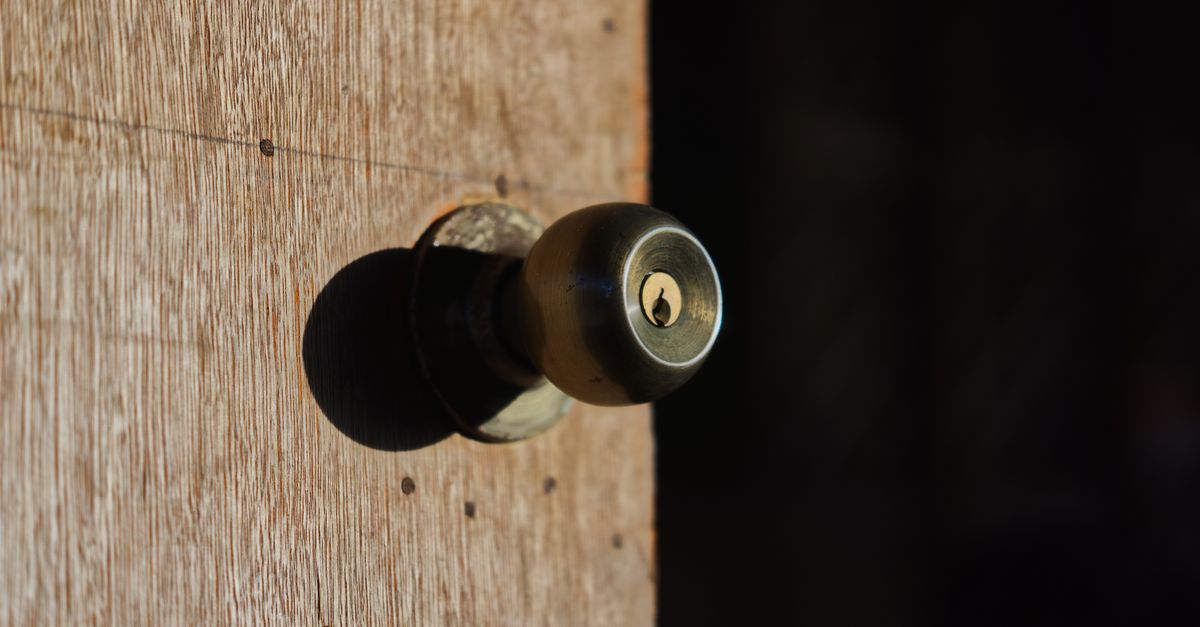 locksmith service technician — Laguna Niguel CA Locksmith